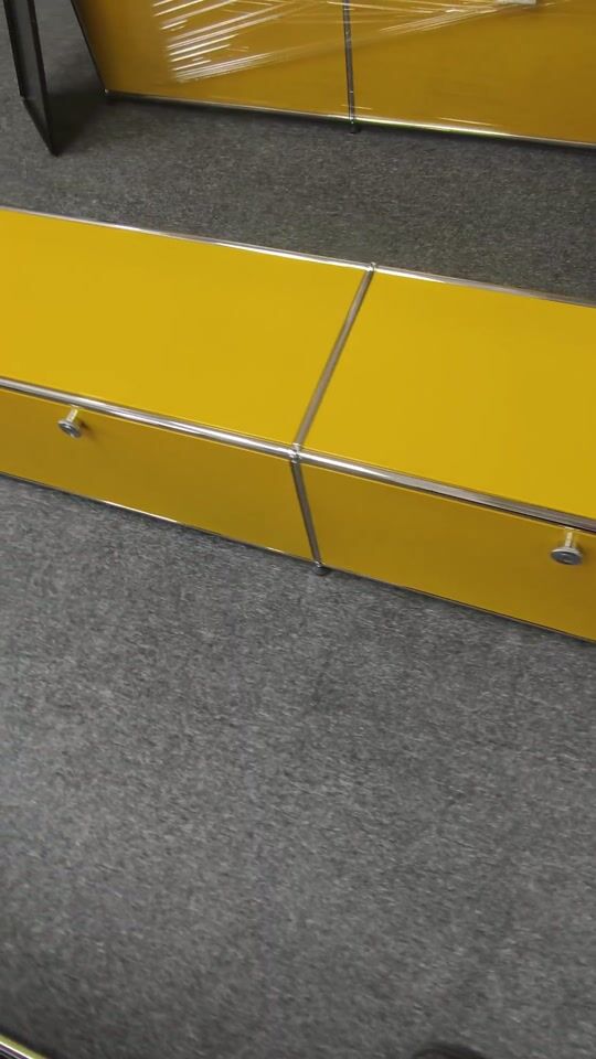 Lowboard lunghi USM Haller giallo dorato