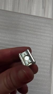 Support pour pince en détail – compatible avec USM Haller
